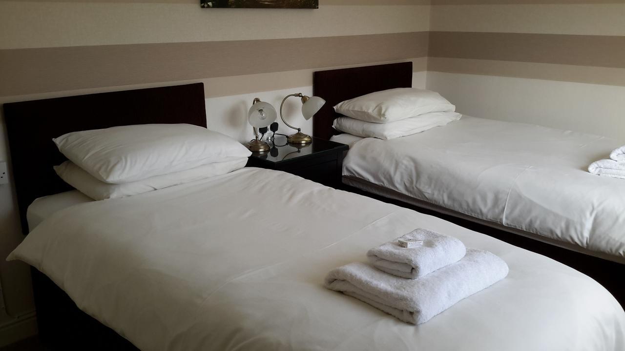 The School House Bed & Breakfast Уорингтън Екстериор снимка